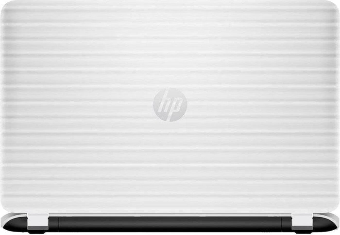 HP Pavilion 17-g155ng, weiß, A10-8700P, 8GB RAM, 500GB HDD, Radeon R7 M360, DE