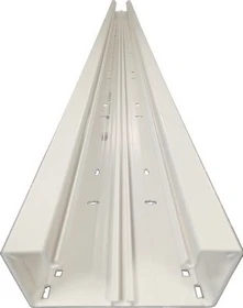 Hager Brüstungskanal-Unterteil PVC frontrastend zu BR 68x130mm, OT 80mm, verkehrsweiß