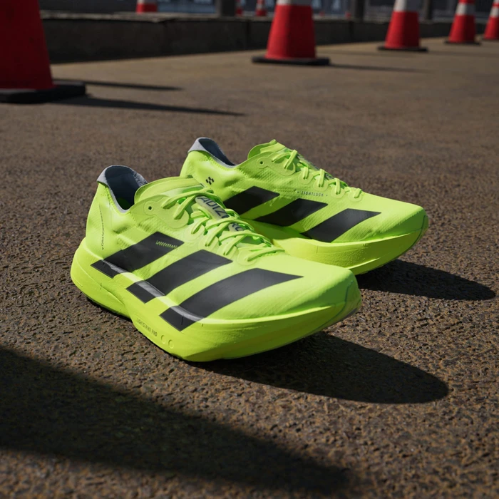 adidas Adizero Adios Pro 4 lucid lemon/core black/halo silver (Herren)