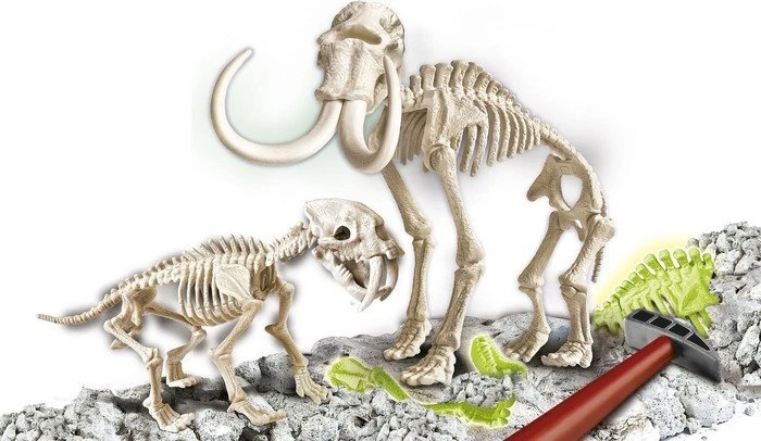 Clementoni Galileo Ausgrabungsset Smilodon & Mammut fluoreszierend
