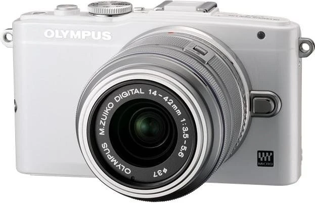 Olympus PEN E-PL6 weiß mit Objektiv M.Zuiko digital 14-42mm 3.5-5.6 II