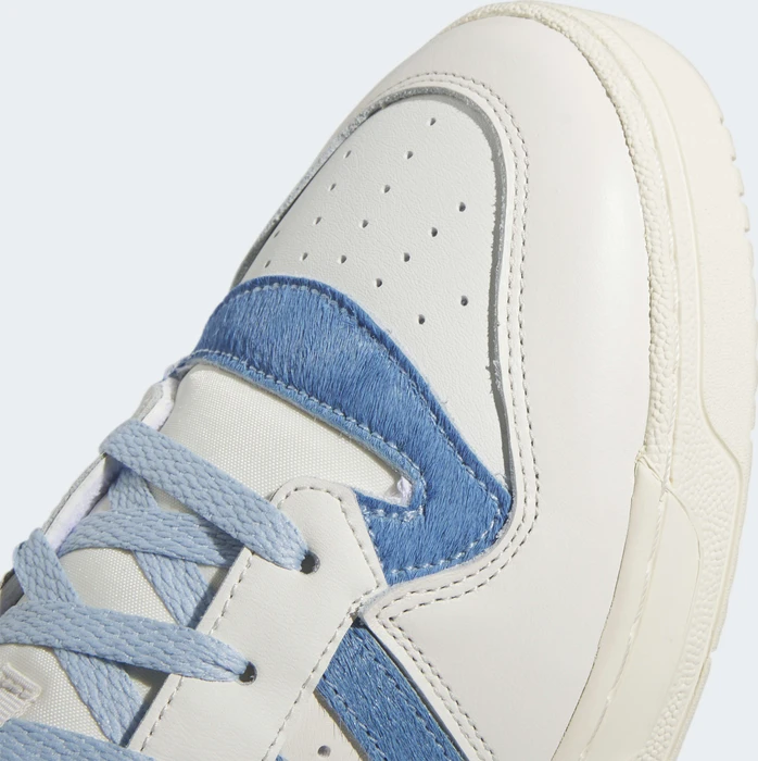 adidas Rivalry Low 86 off white/clear sky/orbit grey