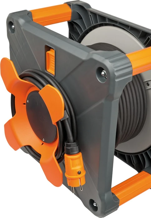 Brennenstuhl professionalLINE Kabeltrommel mit Powerblock KC 5100, Kabeltrommel mit Zusatzverteiler, Schuko auf 8x Schuko, 50m, IP44, H07RN-F 3G1,5
