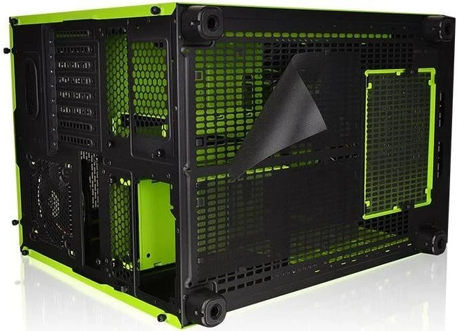 Thermaltake Core X5 Riing Edition, Acrylfenster