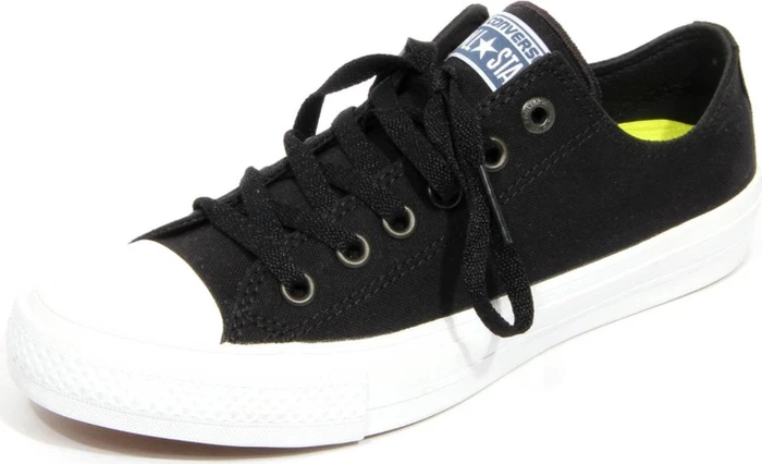 Converse Chuck Taylor All Star II Low schwarz/weiß