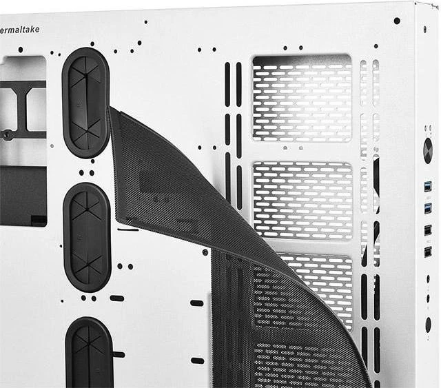 Thermaltake Core P5 Tempered Glass Snow Edition weiß, Glasfenster