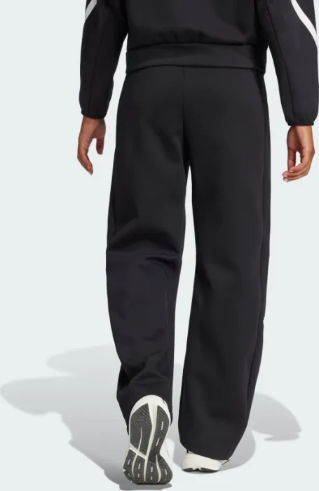 adidas Z.N.E Barrel Trainingshose lang schwarz/weiß (Damen)