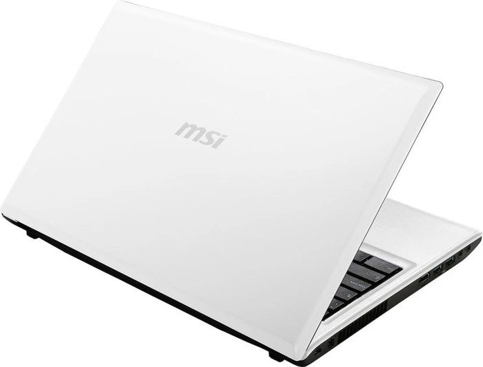 MSI CX61-2QFi581W, Core i5-4210M, 8GB RAM, 1TB HDD, GeForce 940M, DE