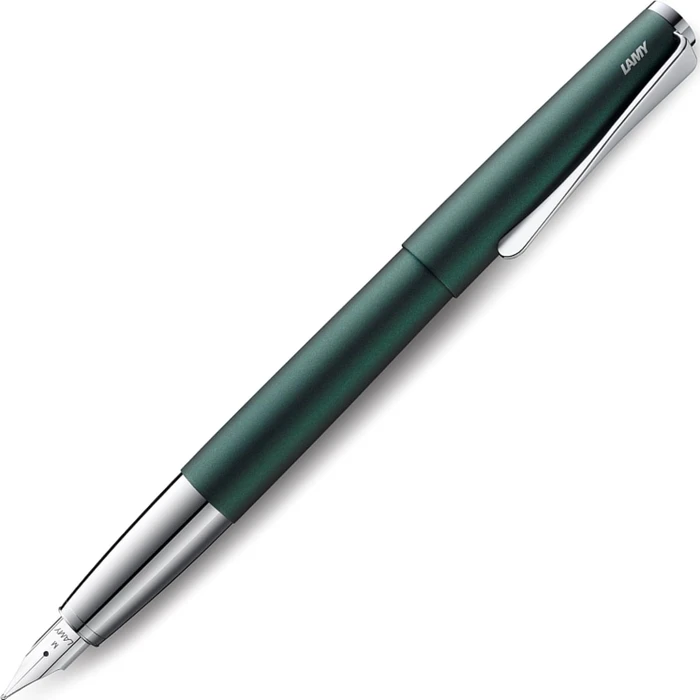 Lamy studio racing green, rechte Hand, mittel