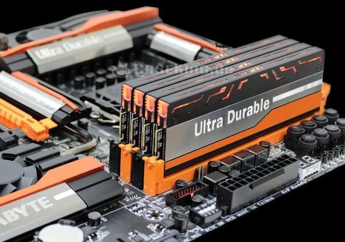 Avexir Blitz 1.1 OC Force UDIMM 16GB Kit, DDR3-2133, CL11-11-11-31