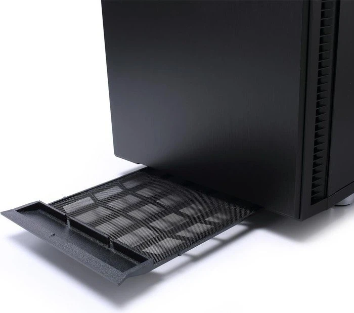 Fractal Design Define R5 Blackout Edition, schallgedämmt