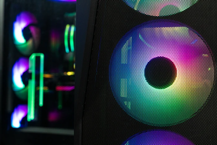 Cooler Master CMP 520, schwarz, Glasfenster