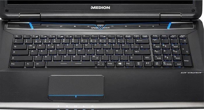 Medion Erazer X7829, Core i7-4710MQ, 16GB RAM, 128GB SSD, 1TB HDD, GeForce GTX 870M, DE