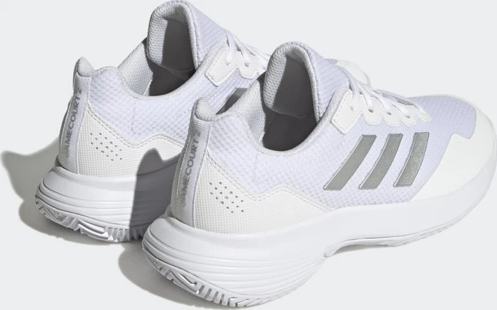 adidas Gamecourt 2.0 cloud white/silver metallic (Damen)