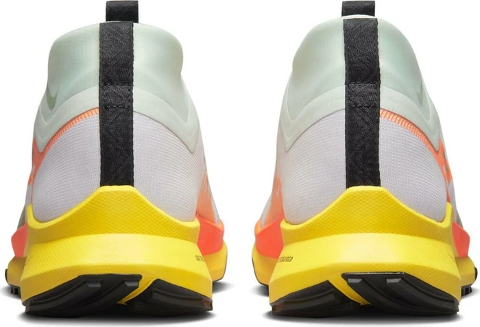 Nike React Pegasus Trail 4 Gore-Tex barely grape/barely green/yellow strike/total orange (Herren)