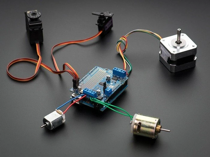 Adafruit L293D Motor/Stepper/Servo Drive Shield v2