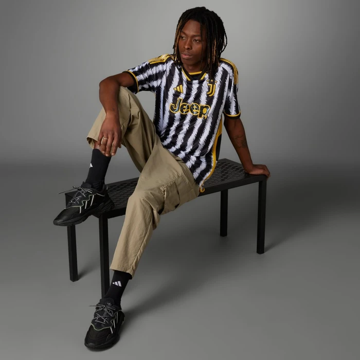 adidas Juventus Turin 2023/2024 Heimtrikot black/white (Herren)