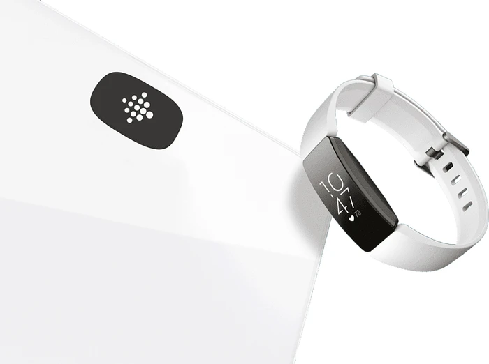 Fitbit Aria Air digitale Personenwaage inkl. Aktivitäts-Tracker weiß