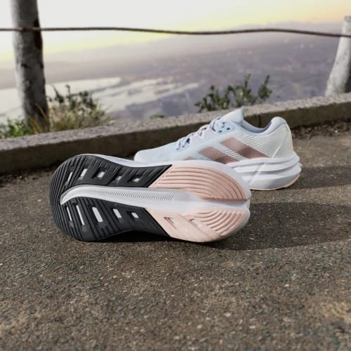adidas Questar 3 crystal sky/clear orange/halo blue (Damen)