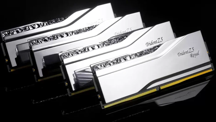 G.Skill Trident Z5 Royal RGB Silver UDIMM 96GB Kit, DDR5-6400, CL32-39-39-102