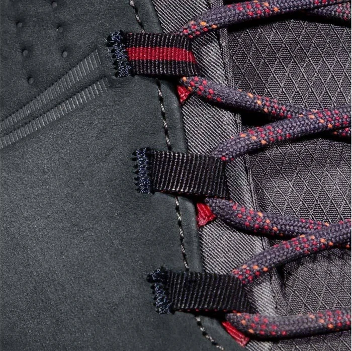 Mammut Nova IV Mid GTX black/blood red (Damen)