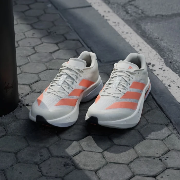 adidas Adizero Boston 13 off white/lucid orange/grey (Herren)