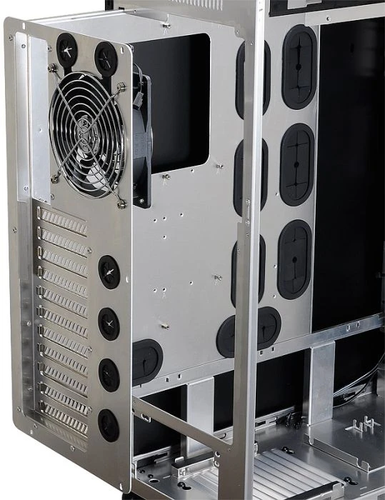 Lian Li PC-A79B schwarz, schallgedämmt