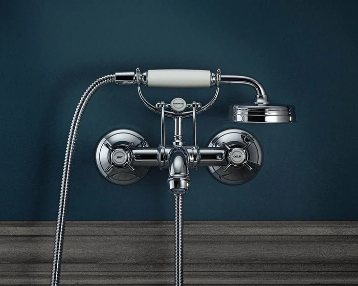 Hansgrohe Axor Montreux 2-Griff Wannenmischerarmatur Aufputz mit Kreuzgriffen brushed black chrome