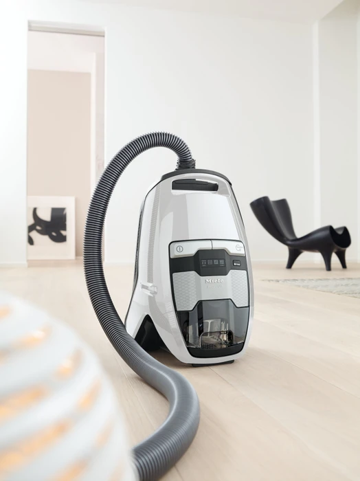 Miele Blizzard CX1 Comfort XL PowerLine SKMF5 lotosweiß