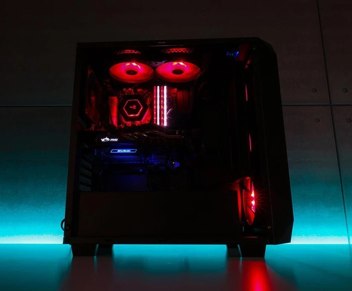 AeroCool Project7 P7-C0 Pro schwarz, Glasfenster
