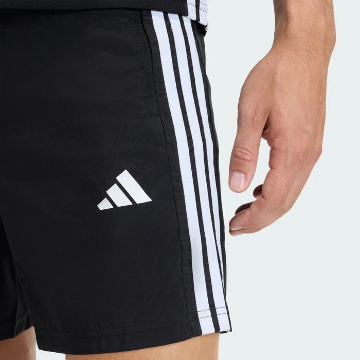 adidas Workout Essentials Base 3 Stripes Hose kurz schwarz/weiß (Herren)