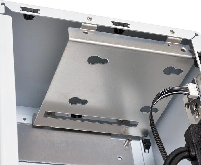 Lian Li PC-Q20B schwarz, Mini-ITX