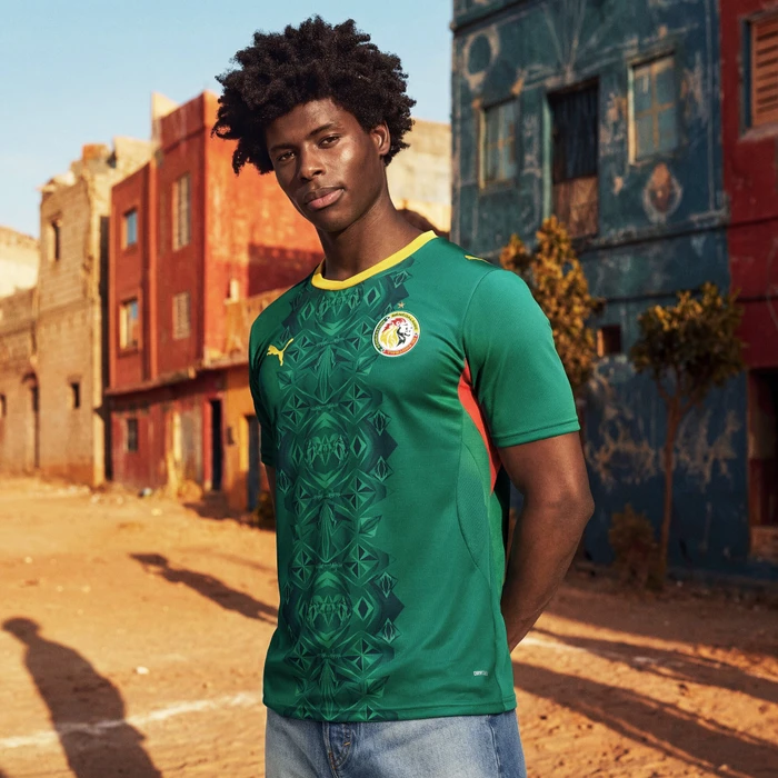 Puma FIFA WM 2026 Senegal Auswärtstrikot kurzarm wild green/puma red (Herren)