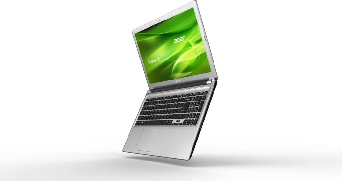 Acer Aspire V5-571G-53314G50Mass, silber, Core i5-3317U, 4GB RAM, 500GB HDD, GeForce GT 620M, DE