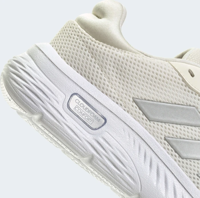 adidas Cloudfoam Comfy off white/silver metallic/cloud white (Damen)
