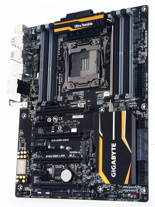 GIGABYTE GA-X99-UD4 (Intel 2011-3)