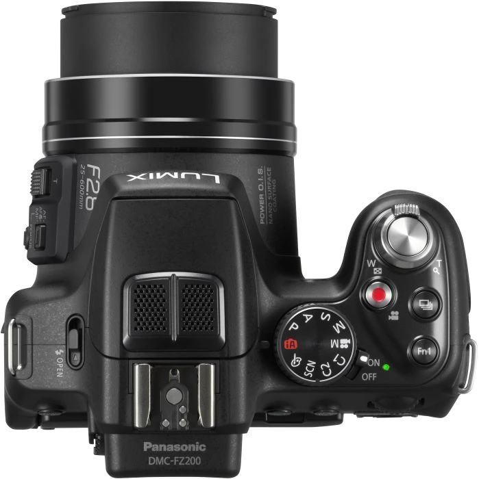 Panasonic Lumix DMC-FZ200