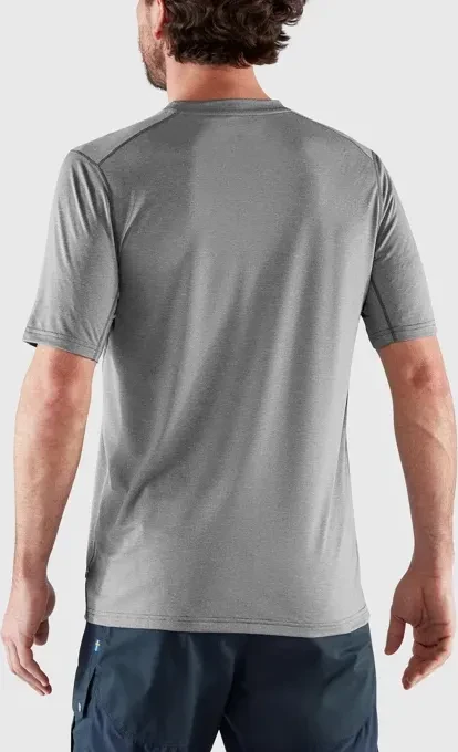 Fjällräven Abisko Day Hike Funktionsshirt kurzarm shark grey (Herren)