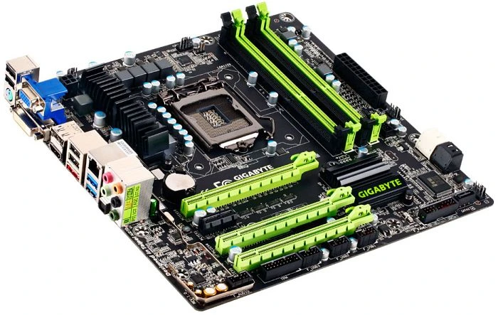 GIGABYTE G1.Sniper M3 (Intel 1155)