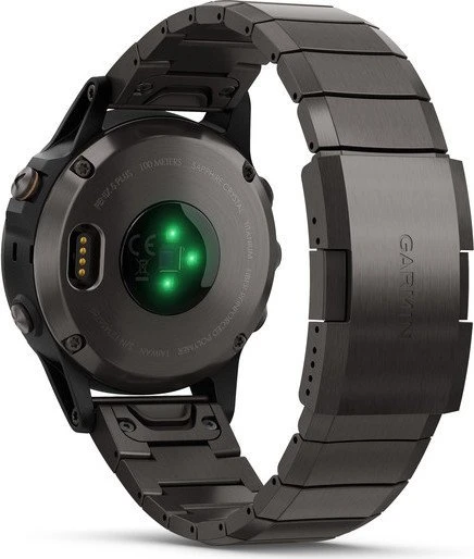 Garmin Fenix 5 Plus Sapphire Titan mit Titanarmband