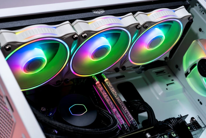 Cooler Master MasterFan MF120 Halo White Edition, LED-Steuerung, 120mm, 3er-Pack