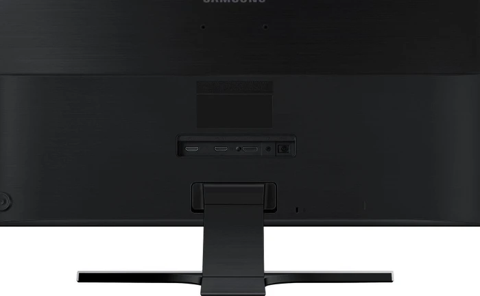 Samsung UE570, 28"