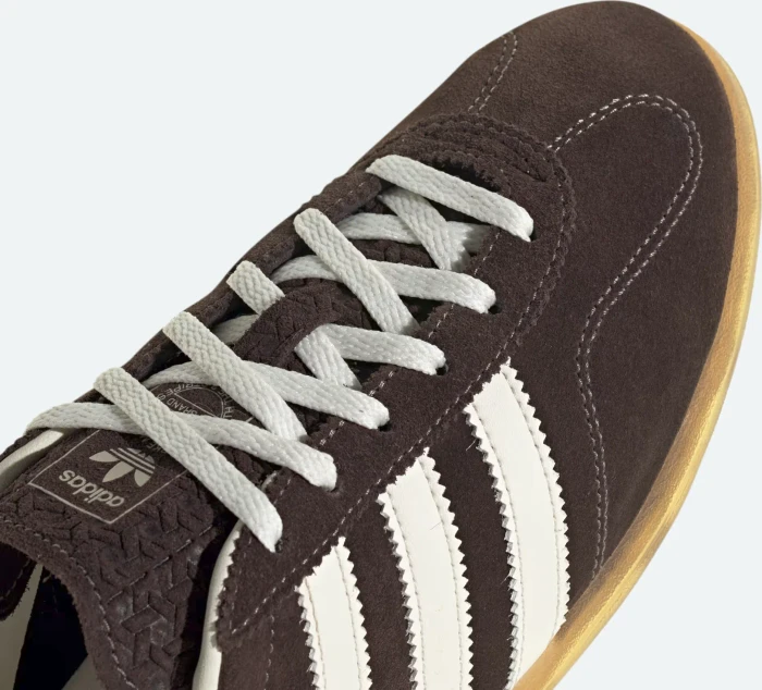 adidas Gazelle Lo Pro aurora coffee/off white/gum