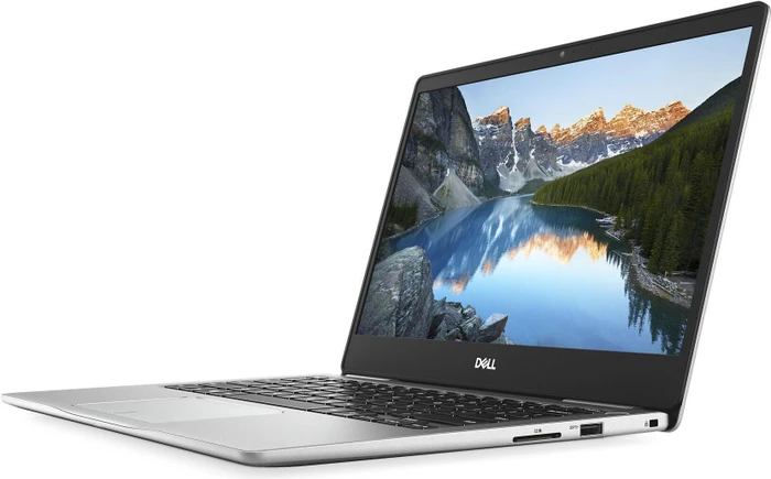 Dell Inspiron 13 7370, Core i5-8250U, 8GB RAM, 256GB SSD, DE