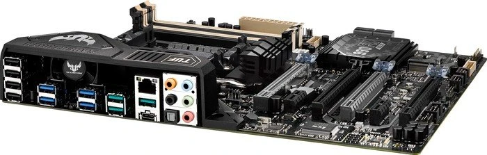 ASUS TUF Sabertooth 990FX R3.0 (AMD AM3+)