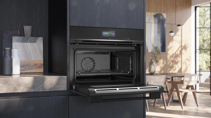 Siemens iQ700 CS736G1B1 Dampfbackofen