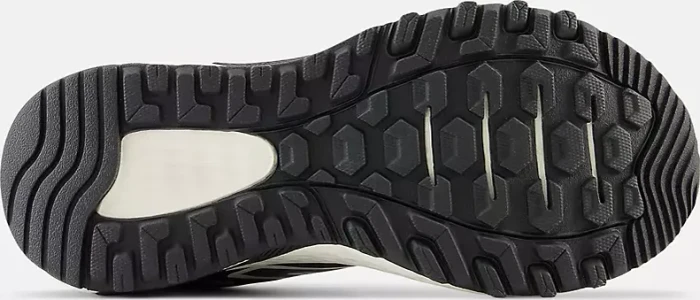 New Balance 410v8 blacktop/sea salt/black (Damen)