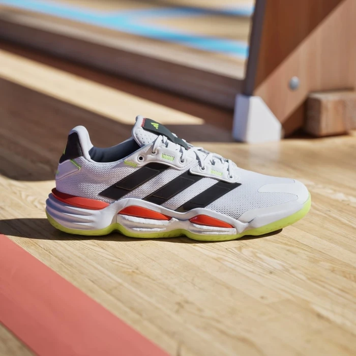 adidas Stabil 16 Indoor cloud white/aurora met./aurora plum