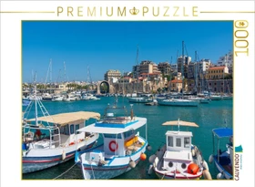 Calvendo Blick auf das moderne Heraklion gerahmt von den Resten der alten Stadtmauer