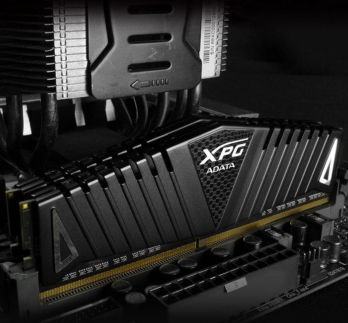 ADATA XPG Z1 schwarz UDIMM 32GB Kit, DDR4-2400, CL16-16-16-39